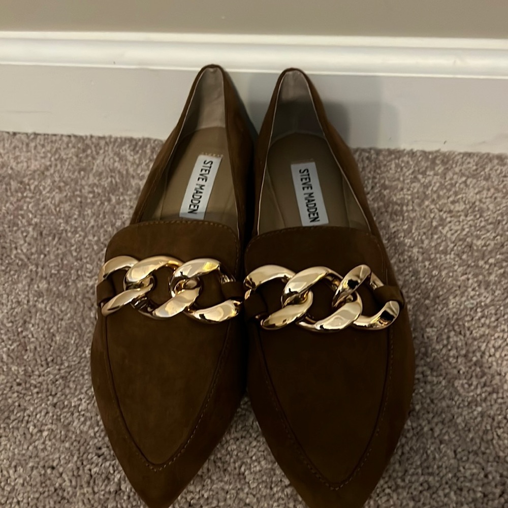 Never been worn Steve Madden loafers